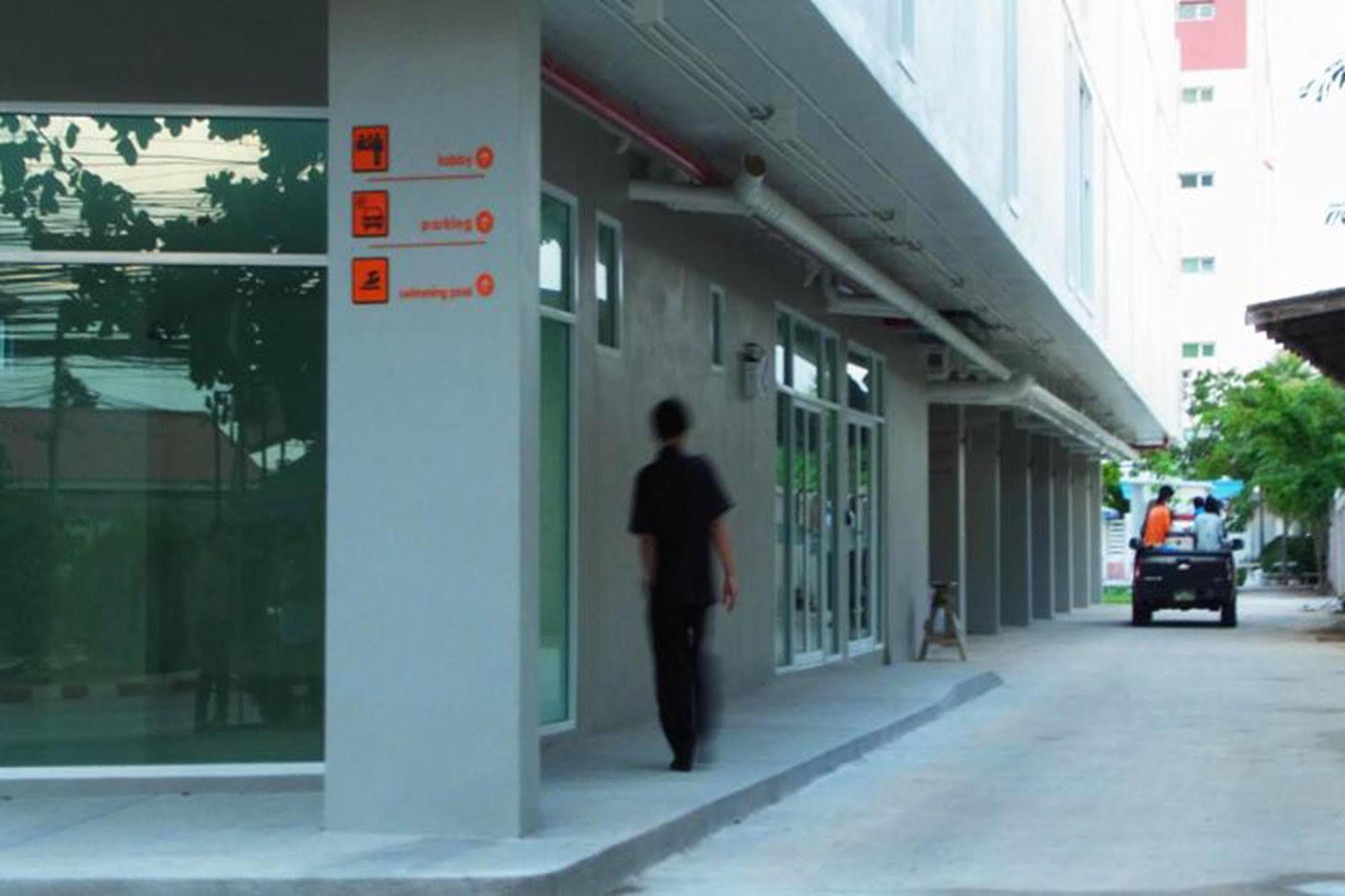 La Casa Hotel Pattaya Exterior photo